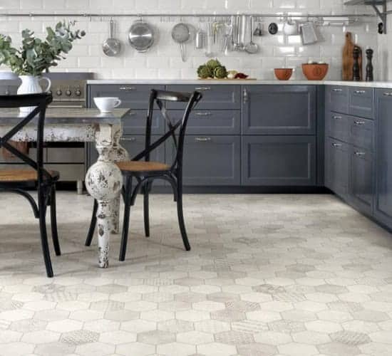 sheet vinyl flooring in worthing-burgess flooring